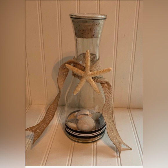 Coastal Carafe decor - Picture 1 of 10